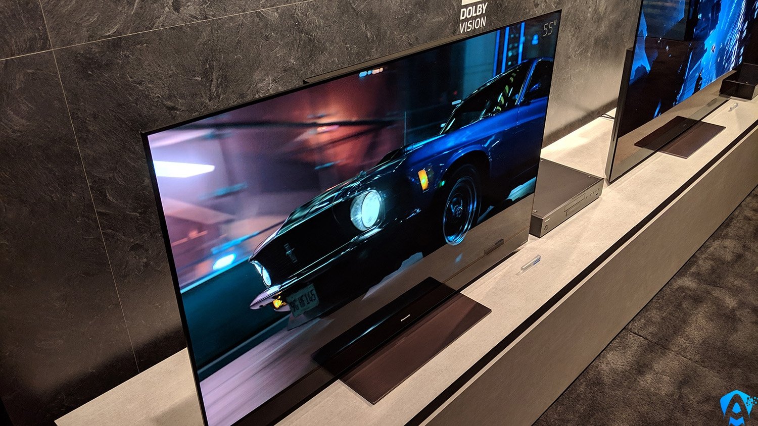 Panasonic GZ2000 OLED TV İncelemesi