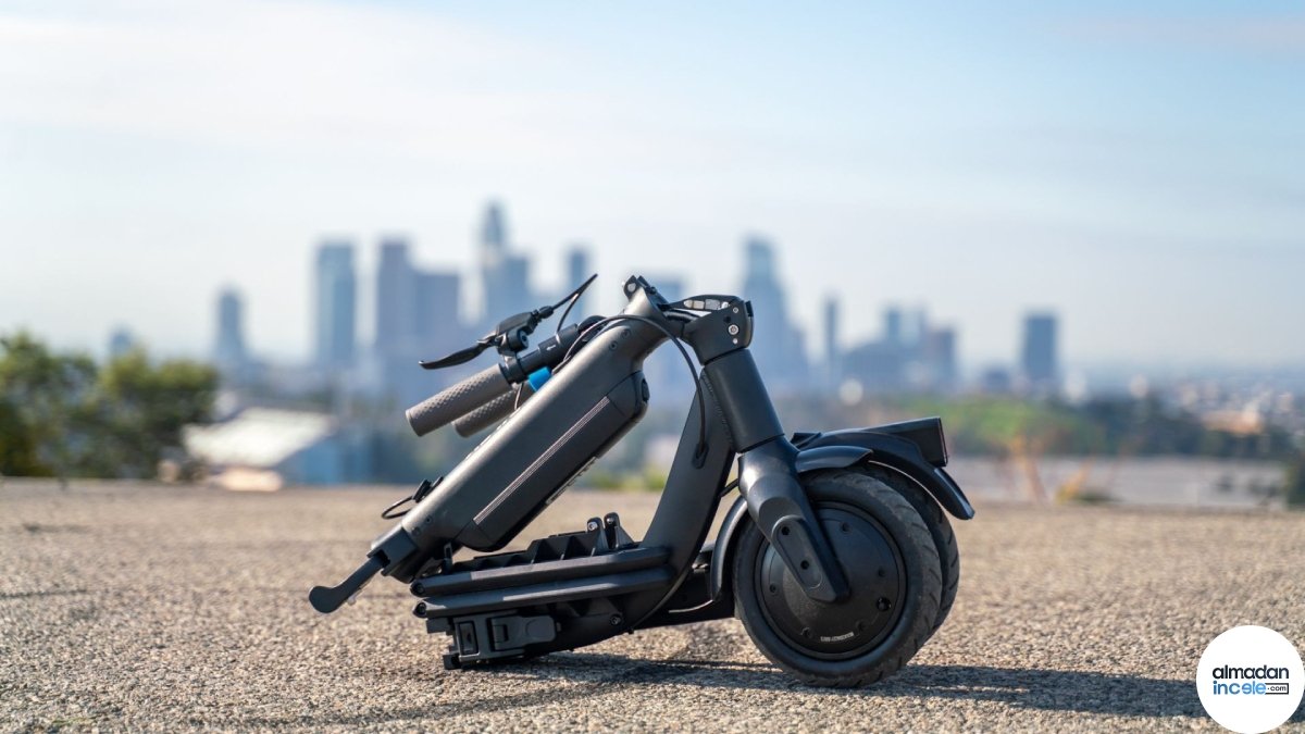 Riley RS3 Elektrikli Scooter: Şehir İçi Ulaşımın Yeni Yüzü Riley RS3 Elektrikli Scooter: Şehir İçi Ulaşımın Yeni Yüzü