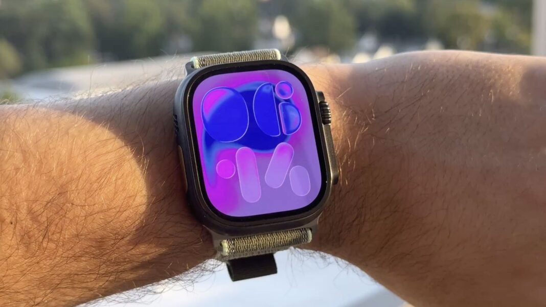 Apple Watch Ultra 3 akıllı saat ürün görseli