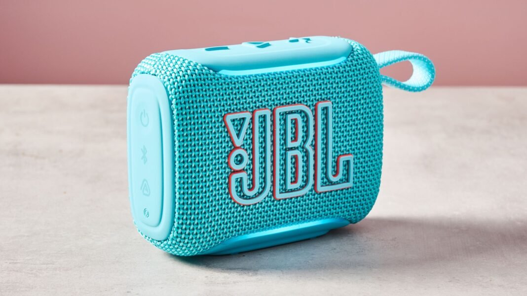 JBL Go 5 İnceleme: Küçük Bluetooth Hoparlör Gerçekten Bu Kadar İyi mi? JBL Go 5 mavi taşınabilir Bluetooth hoparlör