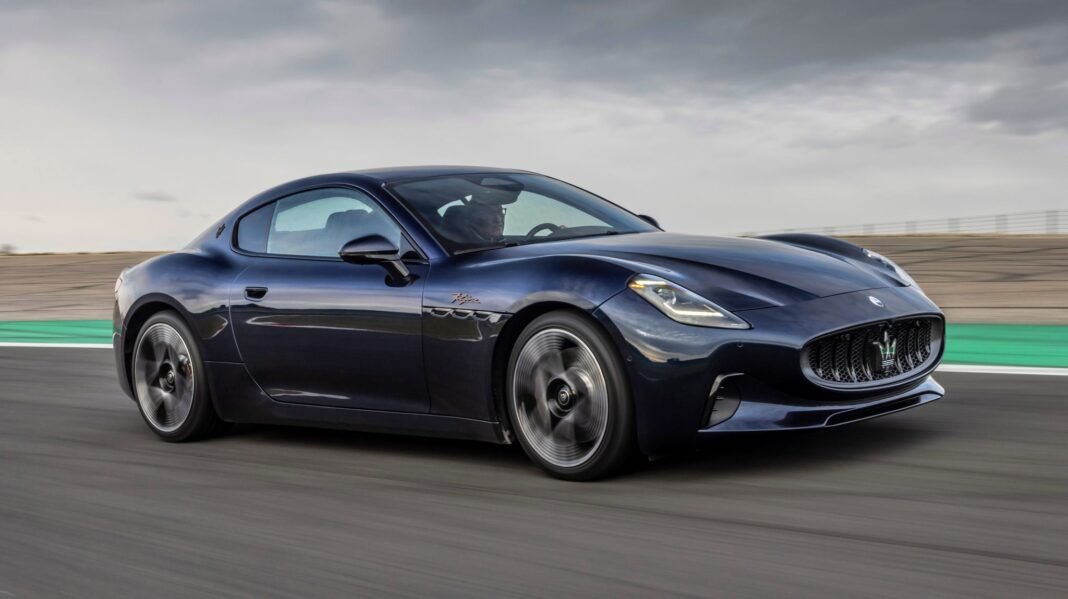 Maserati GranTurismo Folgore elektrikli GT yolda