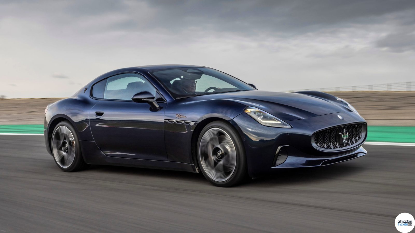 Maserati GranTurismo Folgore elektrikli GT yolda