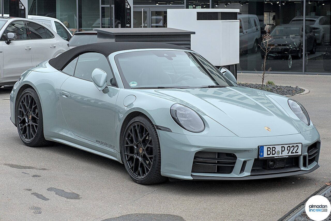 Porsche 911, tam elektrikli 911 olmayacak haberi