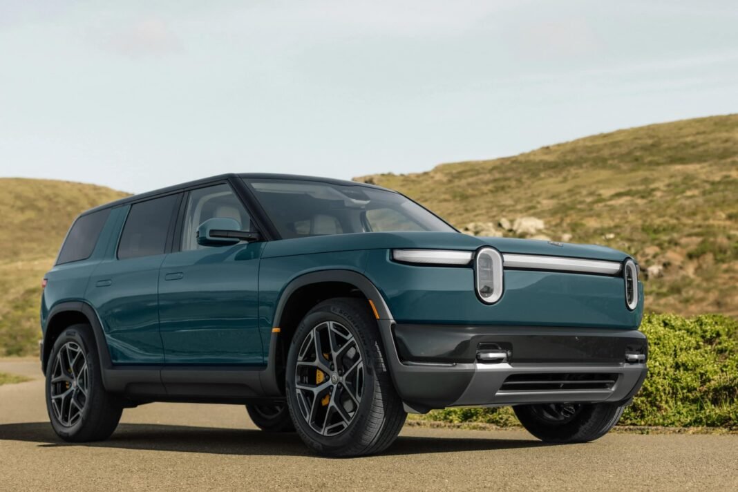 Rivian R2 elektrikli SUV resmi ürün görseli