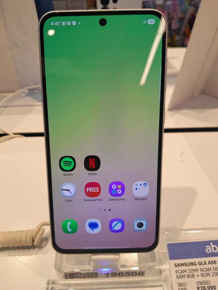 Samsung Galaxy A56 5G akıllı telefon ön yüz ürün görseli