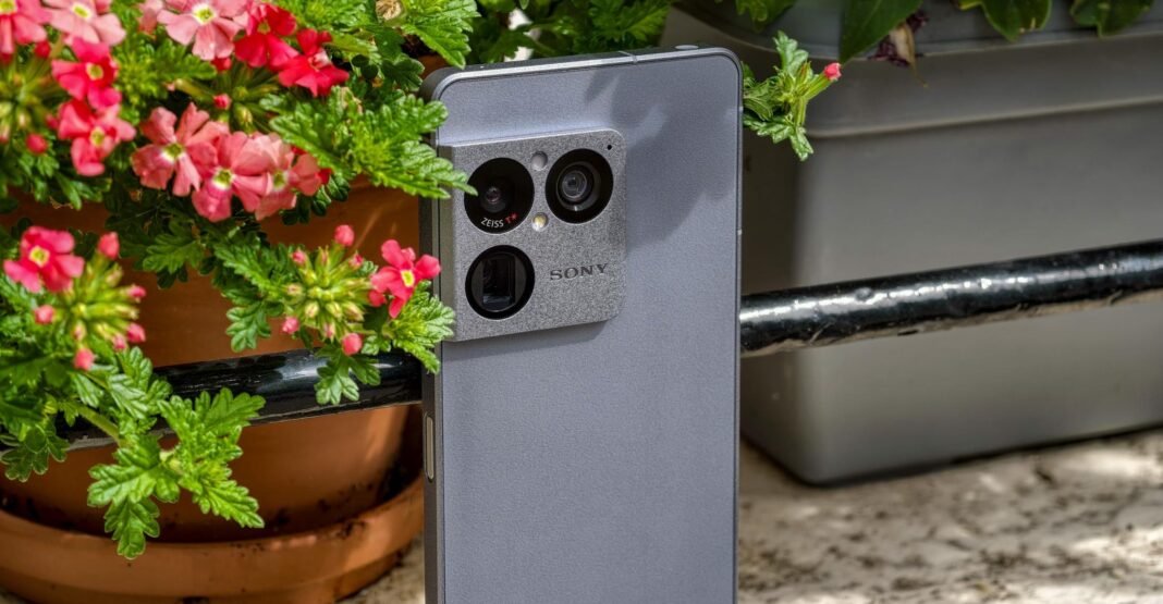 Sony Xperia 1 VIII İnceleme: Hâlâ Telefon Tutkunları İçin mi? Sony Xperia 1 VIII telefon ürün görseli