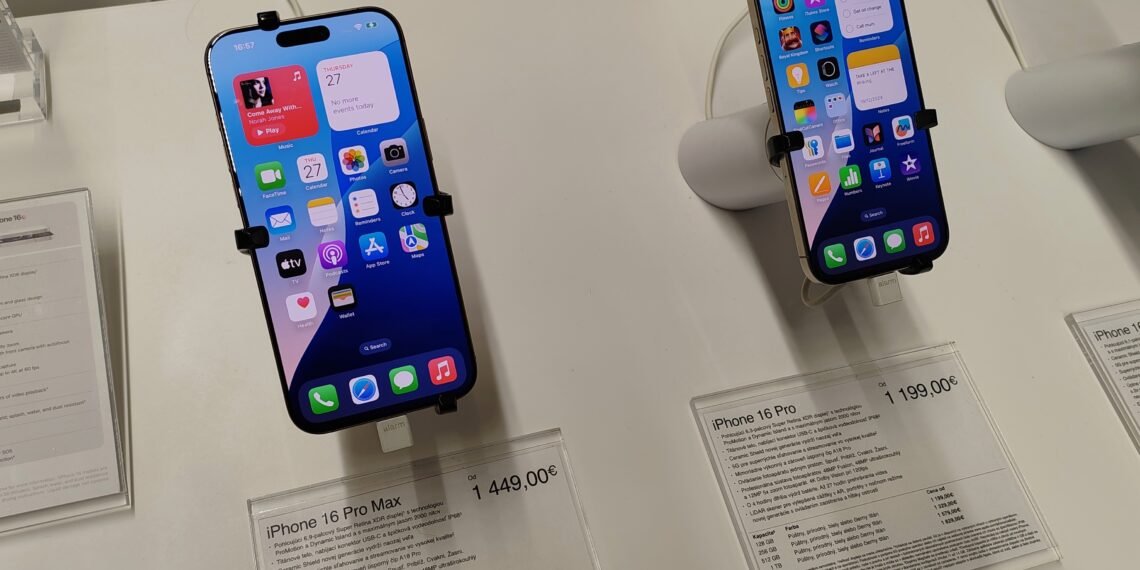 iPhone 16 Pro ve iPhone 16 Pro Max modelleri