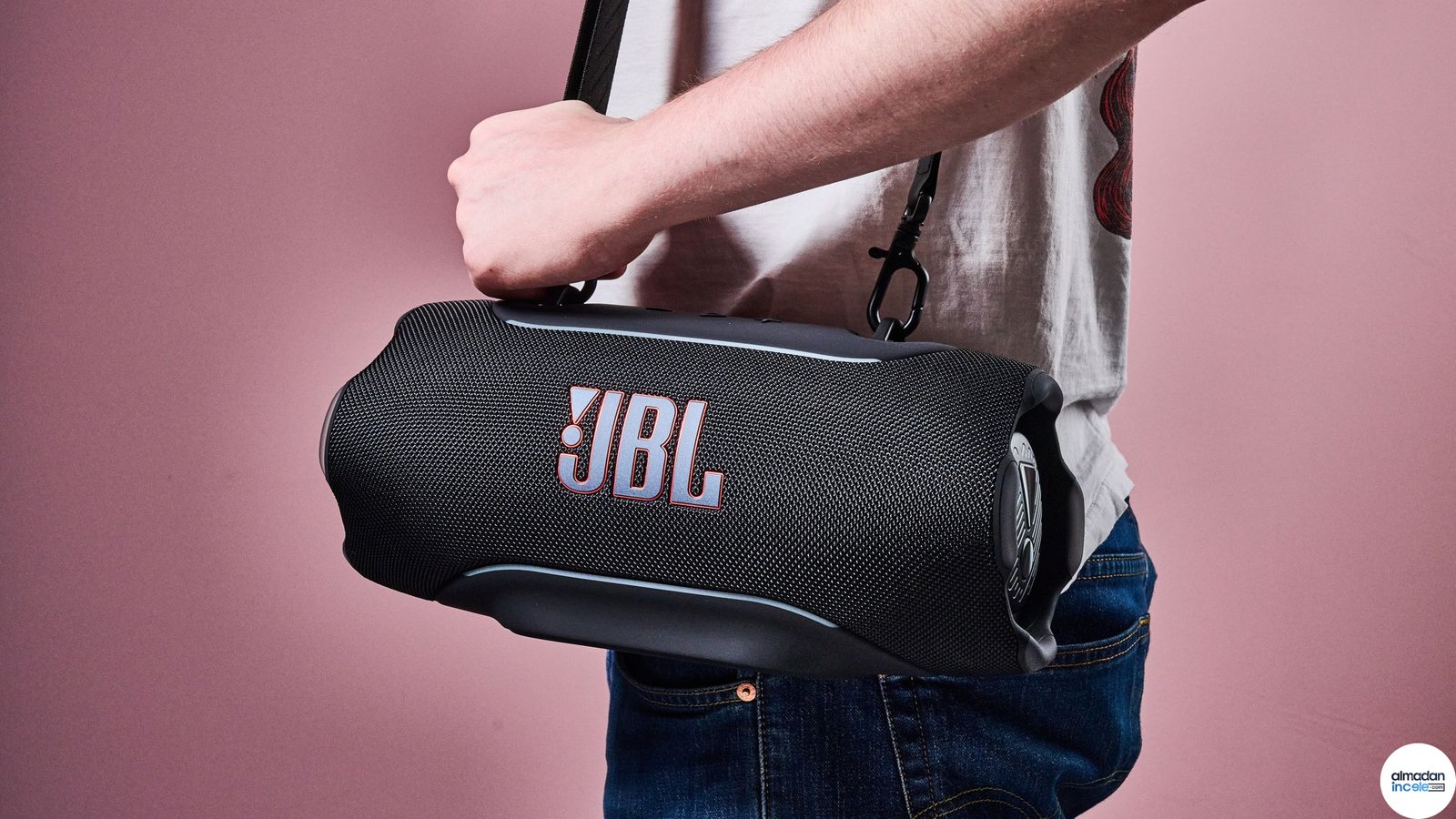 JBL Xtreme 5 taşınabilir Bluetooth hoparlör