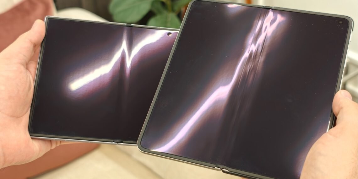 Galaxy Z Fold8 ve OPPO Find N6 katlanabilir ekranlarının iz karşılaştırması