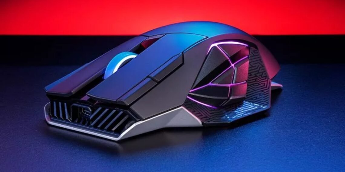 Kırmızı ve mavi ışık altında siyah ROG Gladius IV Ace kablosuz oyuncu faresi