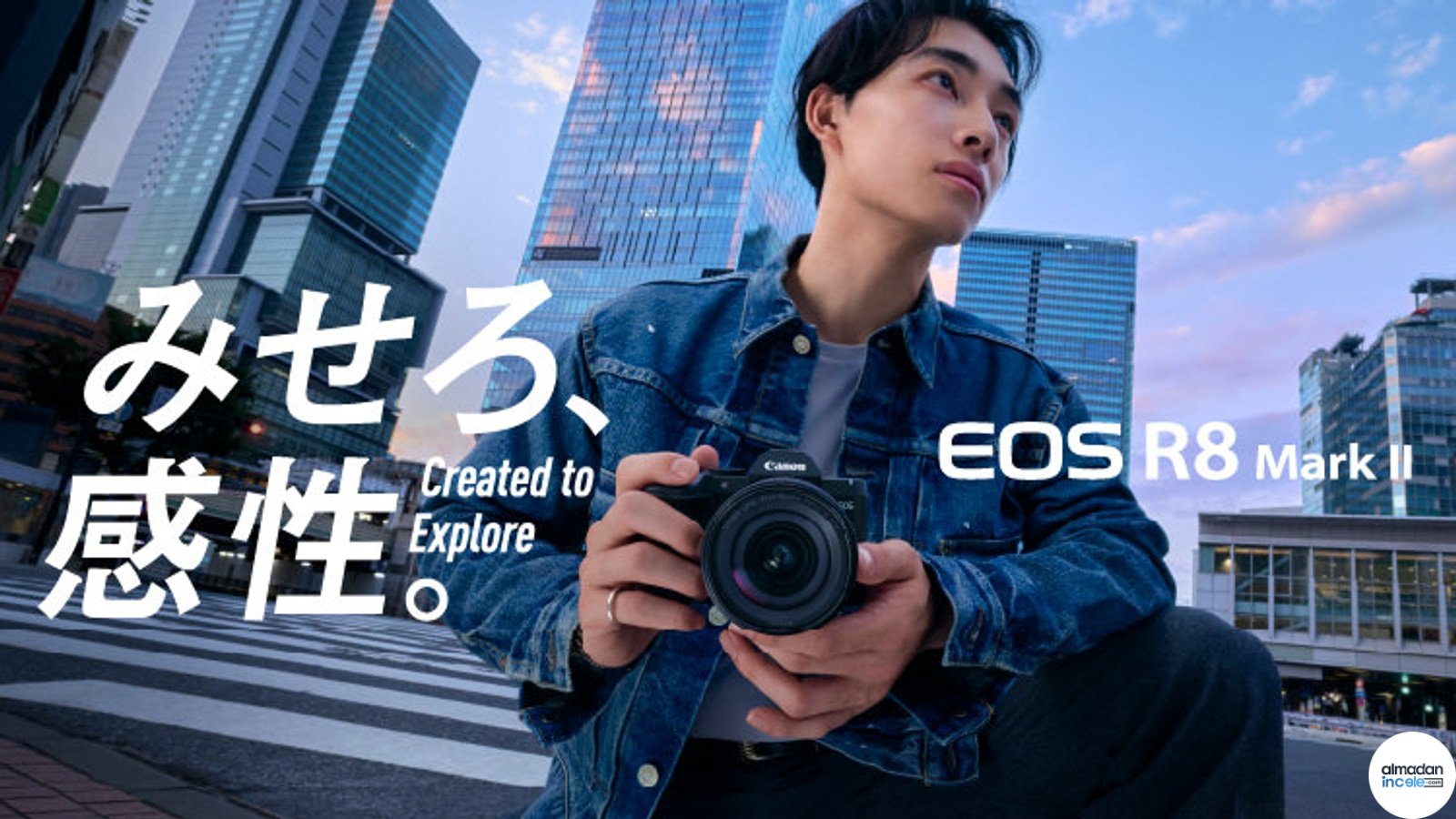 Canon EOS R8 Mark II tam kare aynasız kameranın resmi ürün görünümü