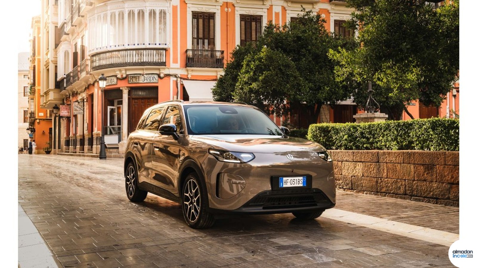 Leapmotor B03X elektrikli crossover resmi basın fotoğrafı