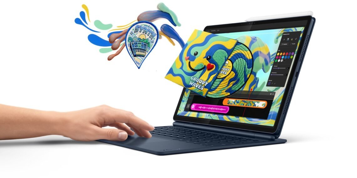 Klavye ve kalemle kullanılan mavi Lenovo Yoga Tab Plus Gen 2 tablet