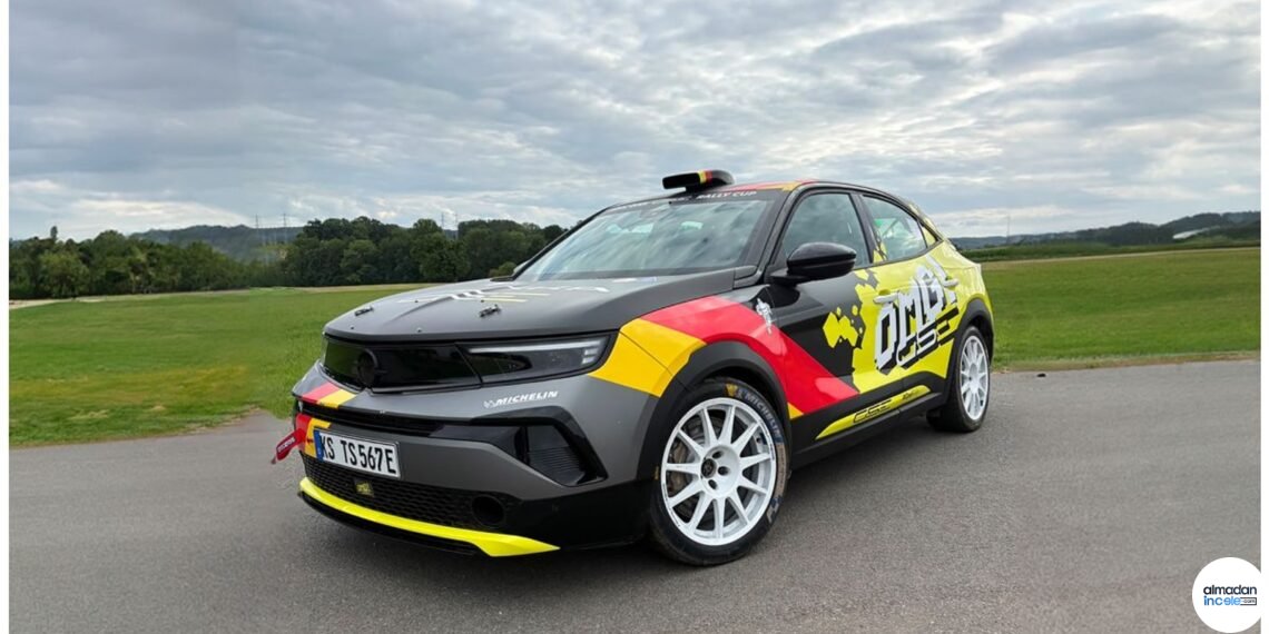 Opel Mokka GSE Rally elektrikli ralli otomobili resmi fotoğrafı
