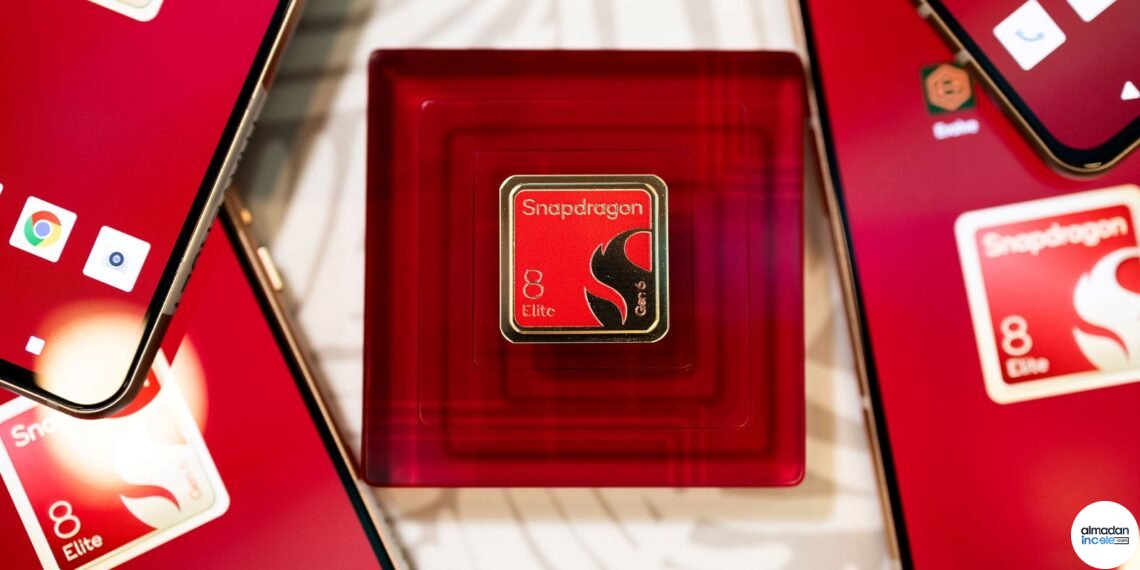 Snapdragon mobil platformunda yapay zekâ destekli oyun grafikleri gösteren Qualcomm resmi görseli