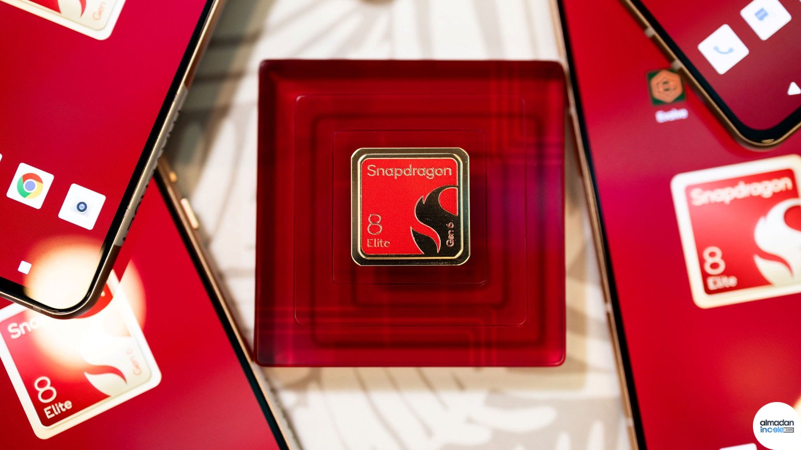 Snapdragon mobil platformunda yapay zekâ destekli oyun grafikleri gösteren Qualcomm resmi görseli
