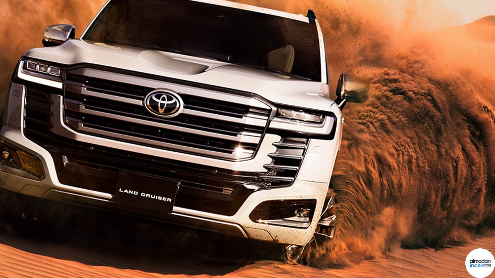 Toyota Land Cruiser 300 koyu renkli SUV, resmî Japonya ürün sayfası görseli