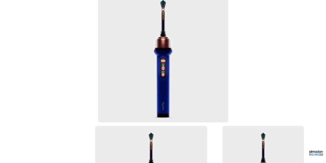 Dyson CameraJet kameralı diş fırçası ve akıllı fırça başlığı