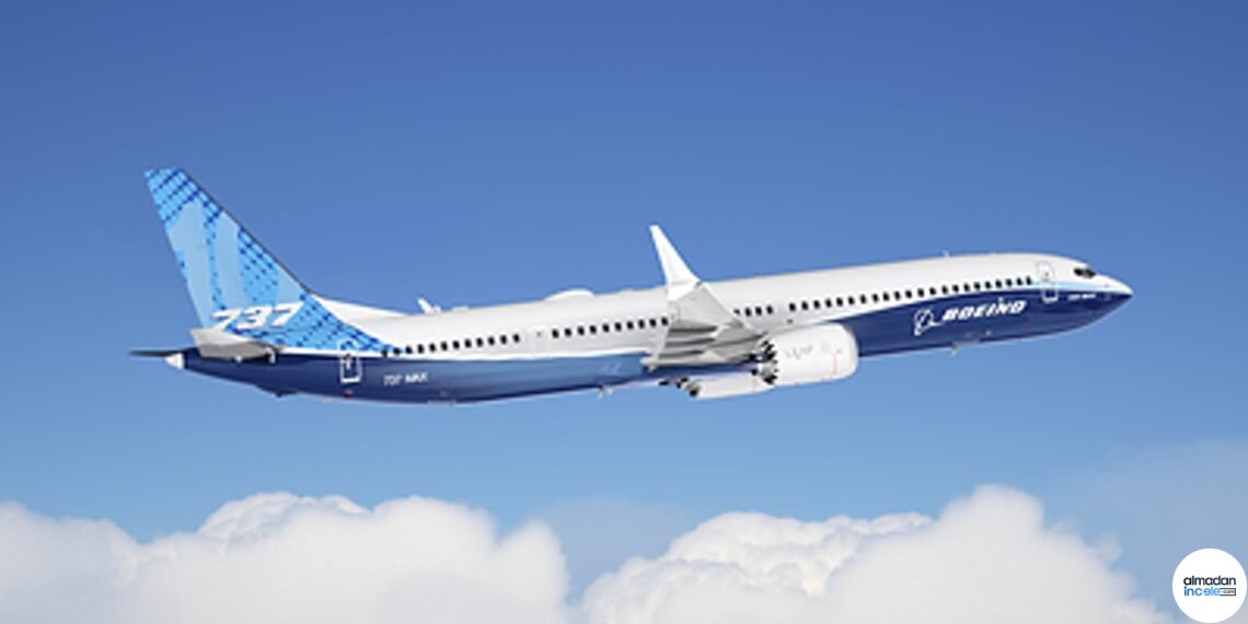 Boeing 737-10 tek koridorlu yolcu uçağı test uçuşunda