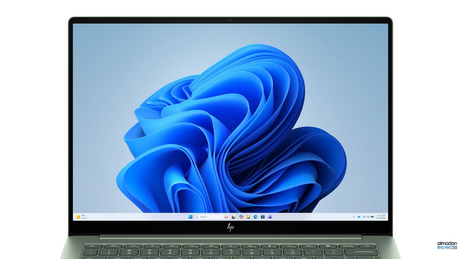 HP OmniBook 5 14 dizüstü bilgisayarın açık ekranlı resmi basın fotoğrafı