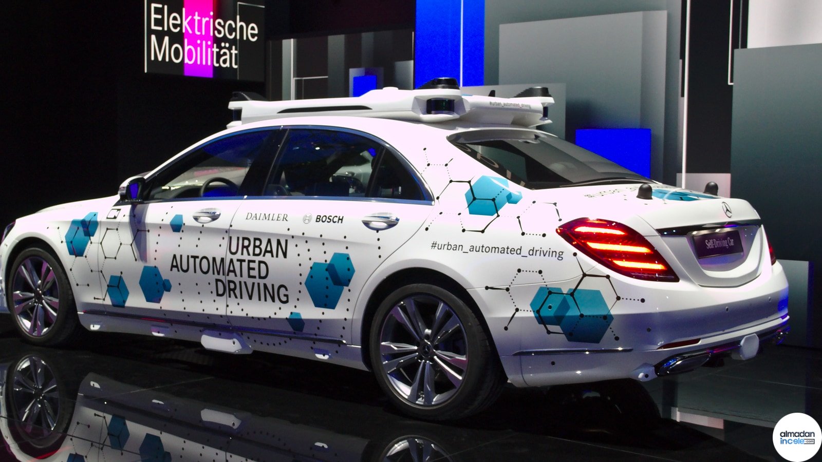 IAA 2019’da sergilenen sensörlerle donatılmış Mercedes-Benz S-Serisi otomatik sürüş aracı