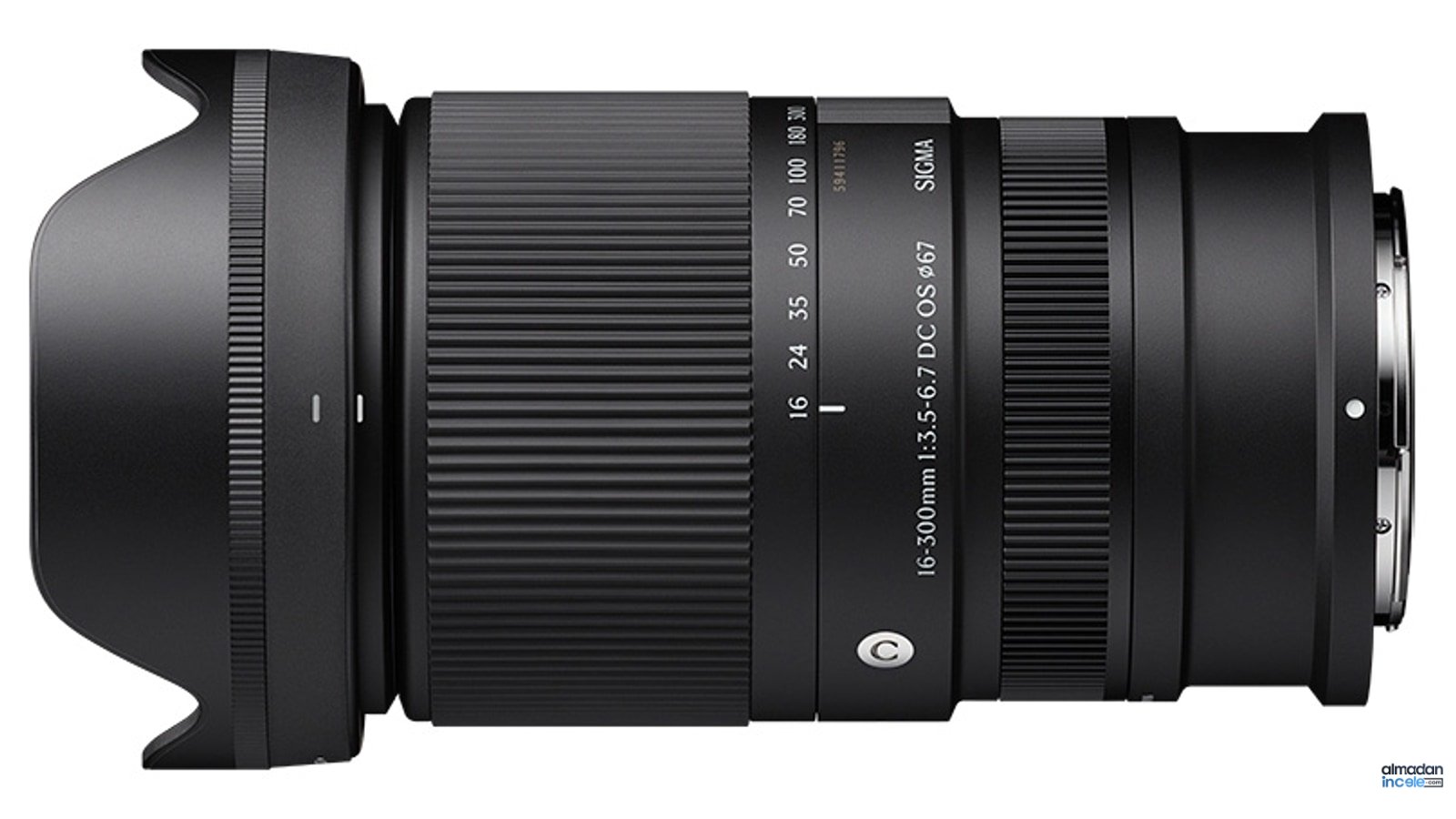 Sigma 16-300mm F3.5-6.7 DC OS Contemporary Nikon Z lensi