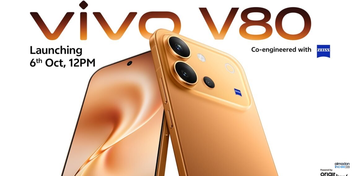 vivo V80 akıllı telefonun arka kamera tasarımı ve lansman görseli